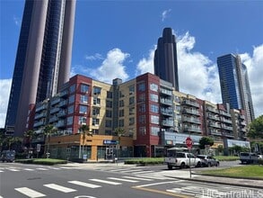 Building Photo - 400 Keawe St