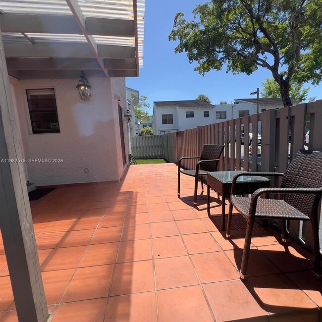 Foto del edificio - 10550 NW 7th Terrace