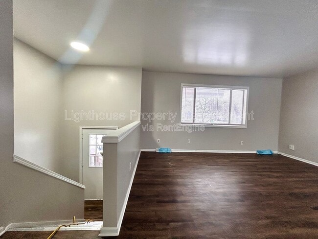 Building Photo - 607 Clayton Ave NW