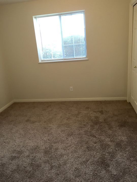 Foto del edificio - 1546 S 175 E