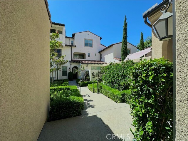 Building Photo - 129 Briarberry