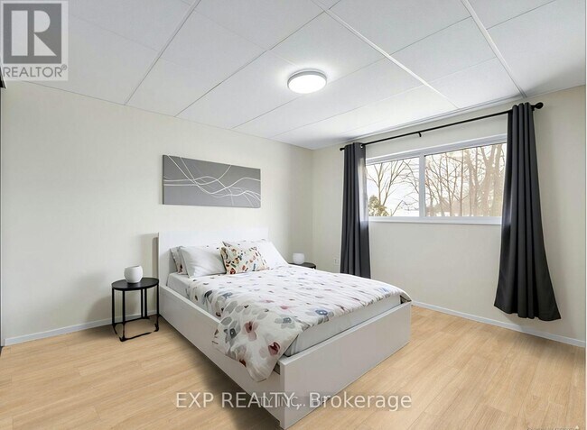 Photo du bâtiment - 270 Timberbank Blvd