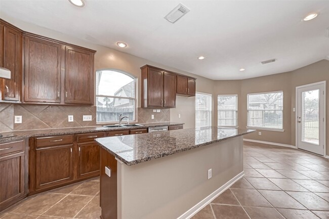 Building Photo - 1222 Watermoon