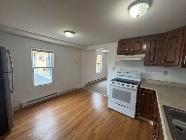 Foto del edificio - 2312 Arctic Ave