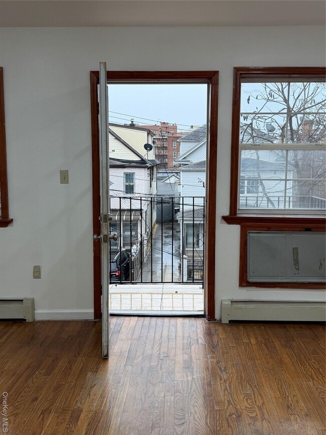 Foto del edificio - 172-07A 90th Ave