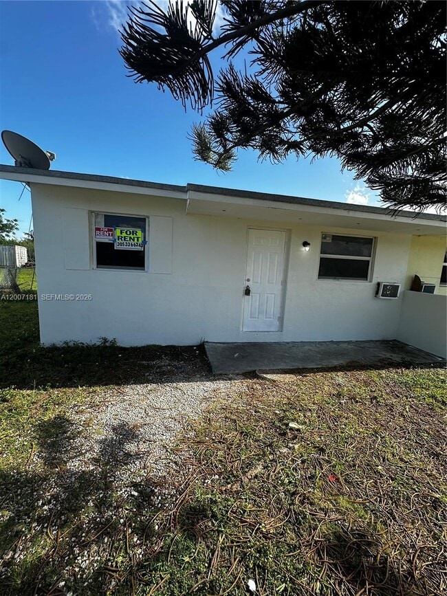 Building Photo - 11840 SW 212th St