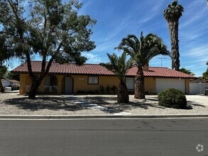 Building Photo - 40925 Malibar Ave