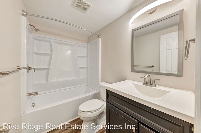 Building Photo - 2 br, 1.5 bath House - 1670 Brodhead Road ...