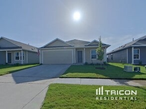 Building Photo - 827 Ginkgo Wy