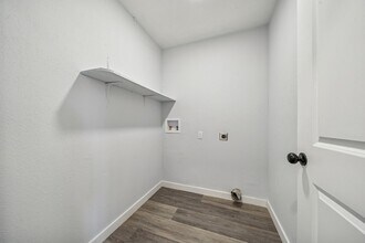 Building Photo - 1419 Fieldstone Dr