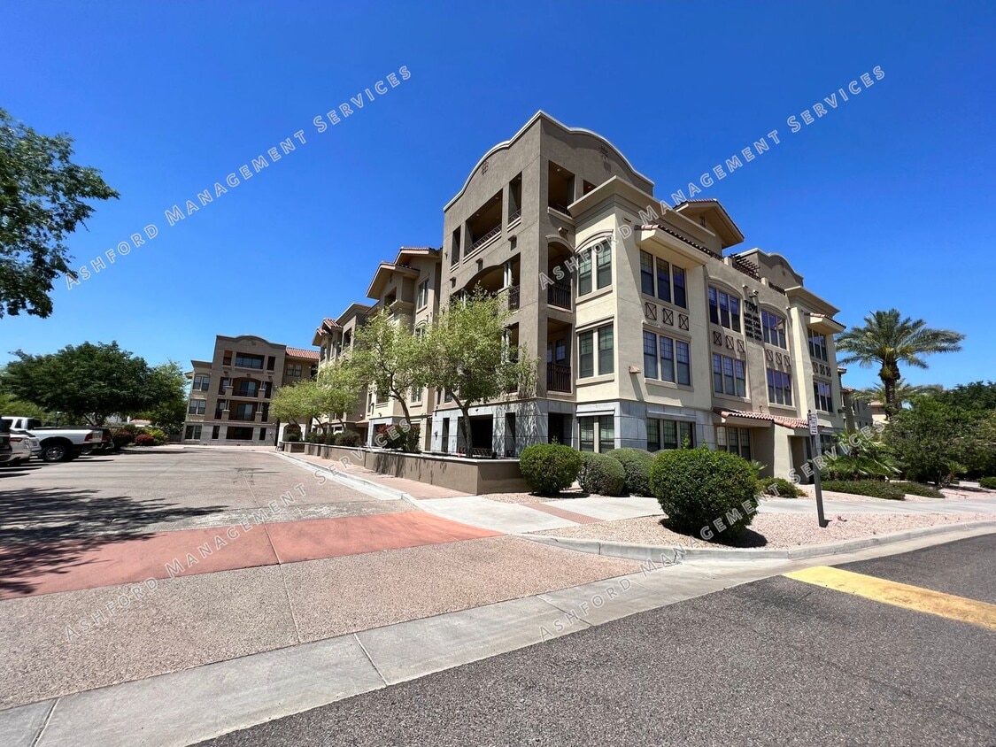 Scottsdale Luxury 2 Bed Condo with Mountain Views - Gated Artesia - Water Included - Scottsdale Luxury 2 Bed Condo with Mountain Views - Gated Artesia - Water Included