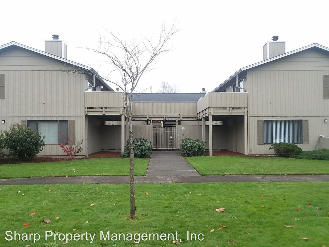 1245 9th Ave, Longview, WA 98632 Condo for Rent in Longview, WA