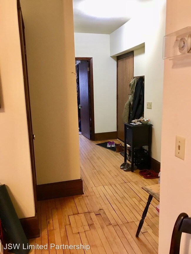 Foto del edificio - 941 E Gorham St