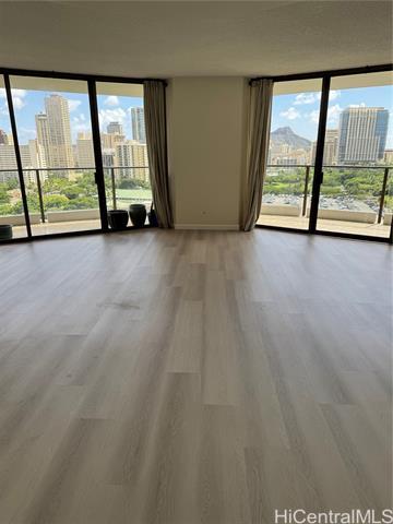 Foto del edificio - 1860 Ala Moana Blvd