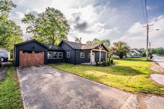 Foto del edificio - 204 Wilson Ave