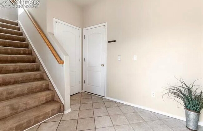 Building Photo - 4710 Sand Mountain Point