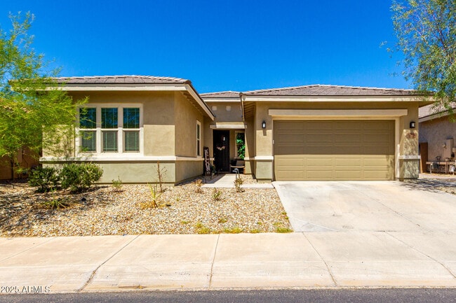 Building Photo - 18172 W Hope Dr