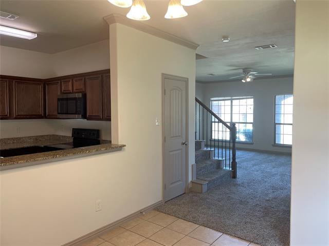 Building Photo - 2329 Homewood Ln