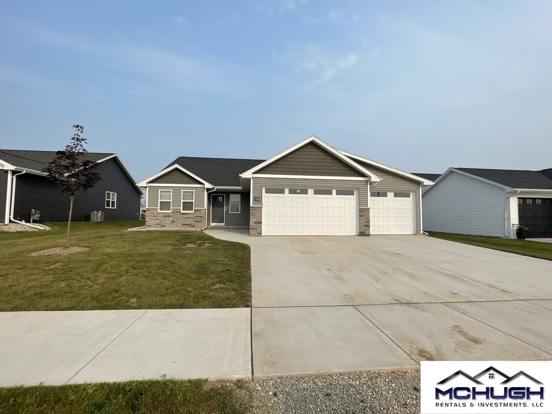 Foto principal - 1735 Patriot Wy