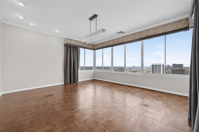 Foto del edificio - 2016 Main St