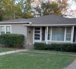 Building Photo - 3007 47th St