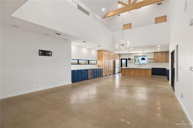 Foto del edificio - 35 Silverton Cir