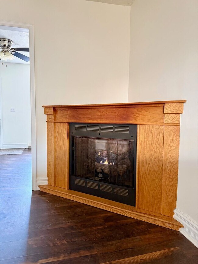 Foto del edificio - Cozy + Convenient Hanover 3BR w/ Backyard ...