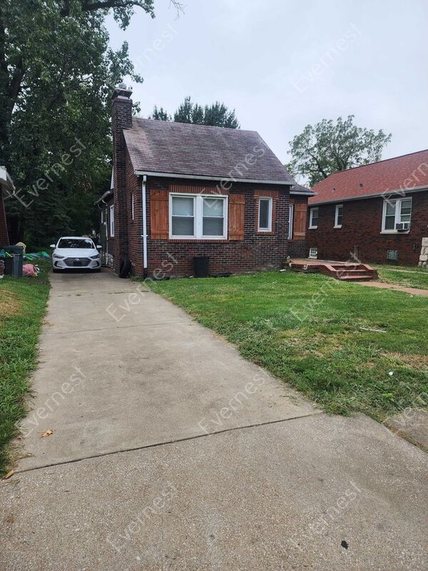 Foto del edificio - 6518 Glenmore Ave