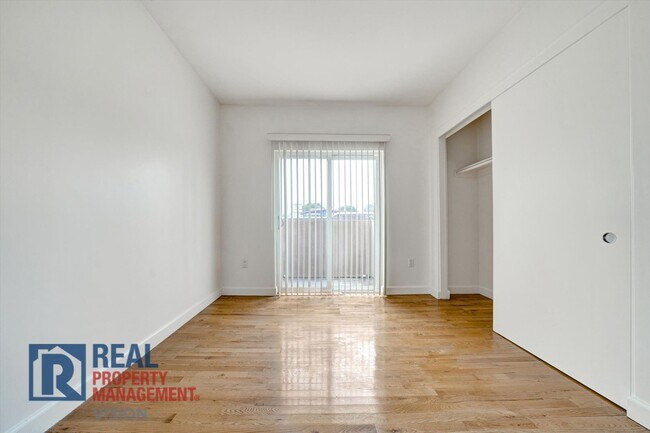 Foto del interior - Westlake Park Square Apartments