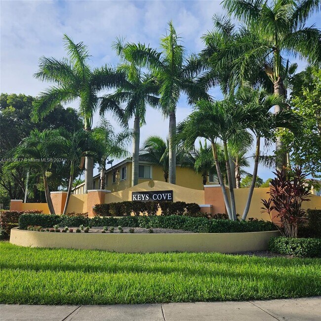 Foto del edificio - 2815 SE 16th Ave