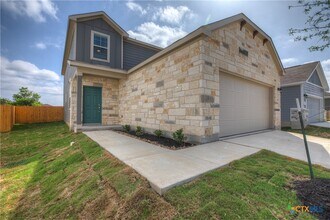 Building Photo - 267 Kinsley Wy