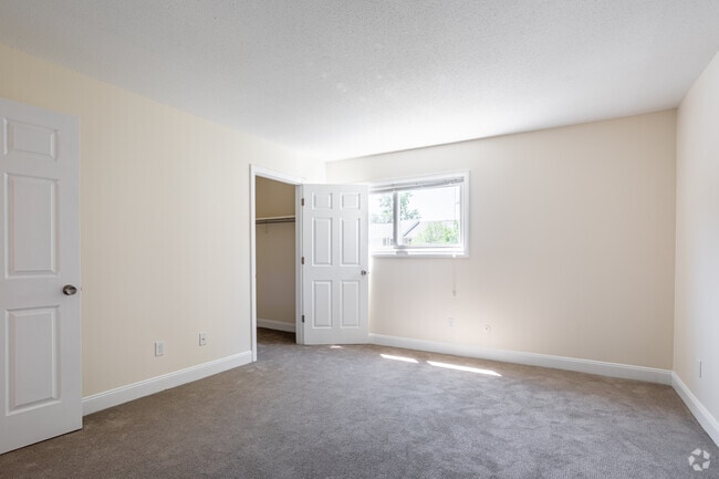 2BR, 1BA - Beacon Village