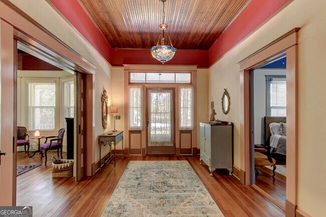 Foto del edificio - 127 Wilkins Rd