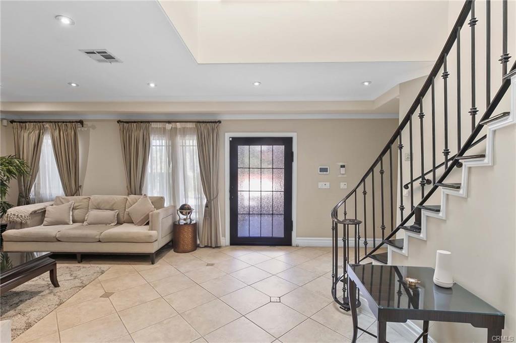 Primary Photo - 15014 Valleyheart Dr
