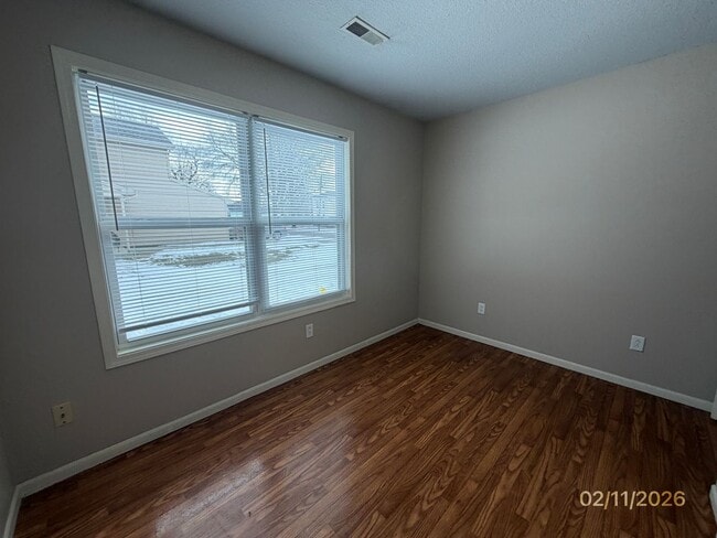 Foto del edificio - 427 E Masterson Ave