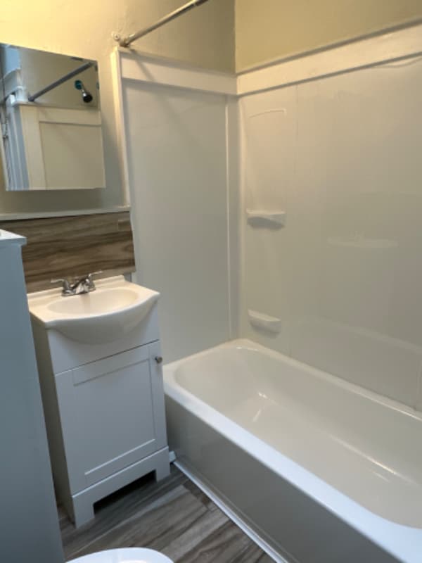 Building Photo - 5441 Torresdale Ave
