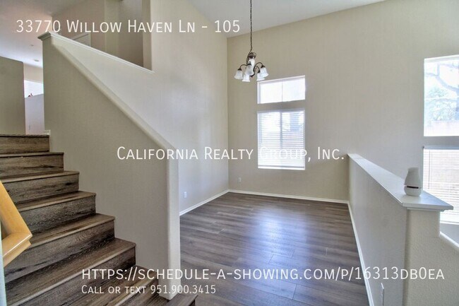 Foto del edificio - 33770 Willow Haven Ln