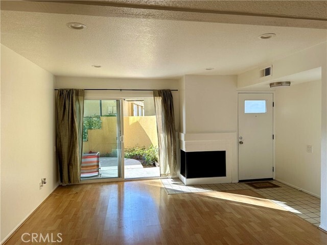 Building Photo - 25712 Le Parc