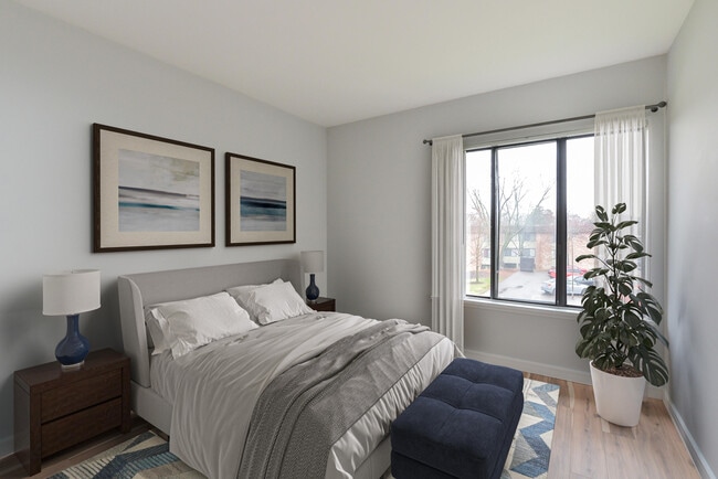 Foto del edificio - 1265 S Maple Rd