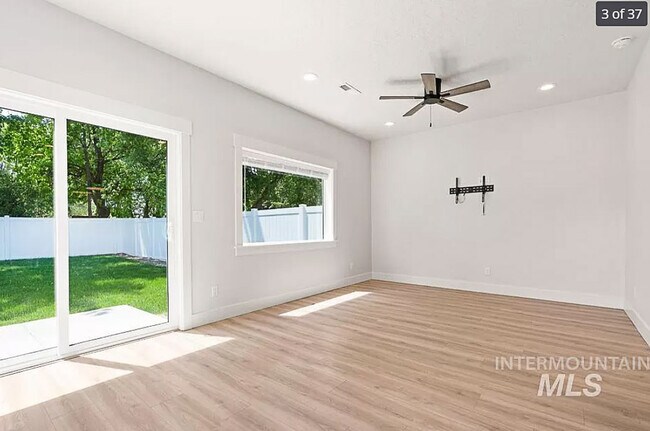 Foto del edificio - 208 S Nebraska Ave