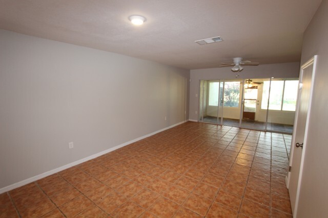 Foto del edificio - Apopka  2 Bedrooms, 2.5 Bathrooms, $1545.00