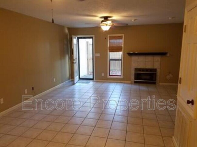 Building Photo - 156 Aloha Dr