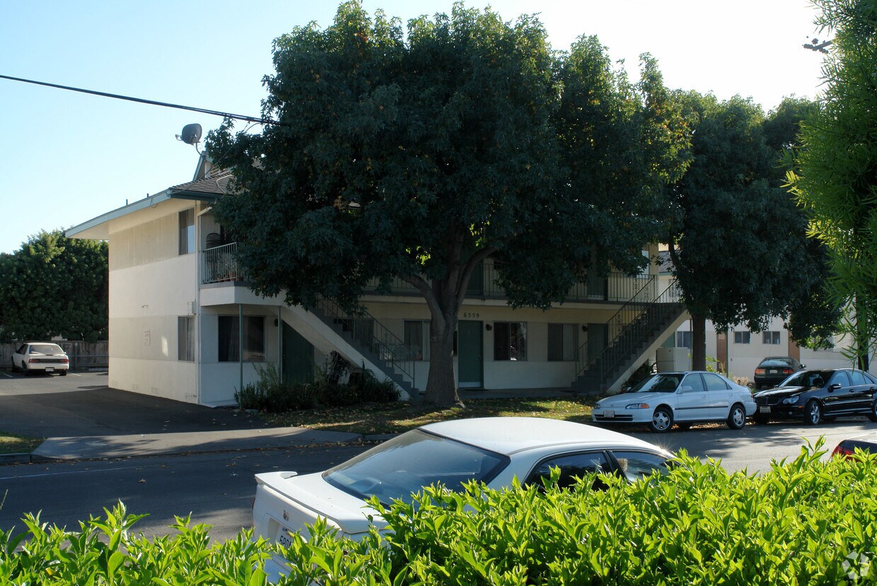 Primary Photo - 6559 Cordoba Rd
