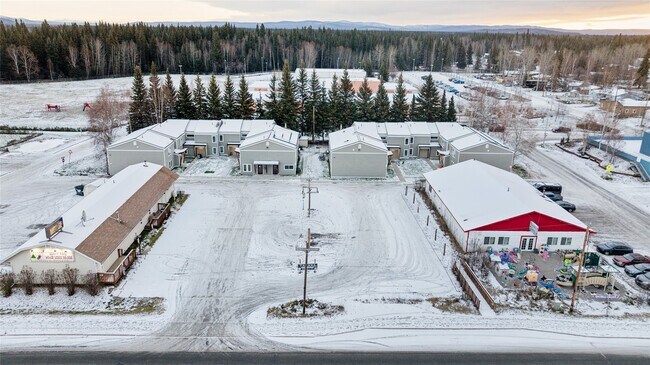 Foto del edificio - 350 S Santa Claus Ln