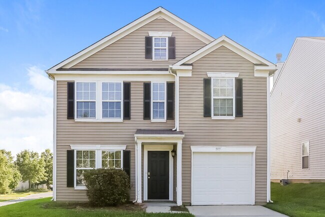 Foto del edificio - 803 Chastain Ave