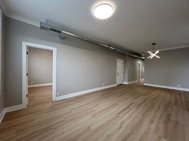 Building Photo - 3640 W Fullerton Ave