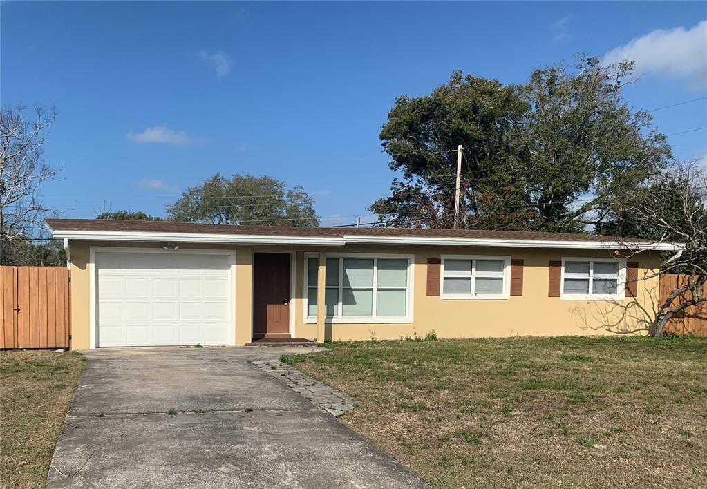 Primary Photo - 202 Bamboo Dr