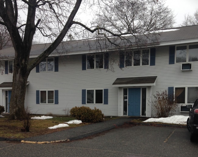 Building Photo - 12 Beach St