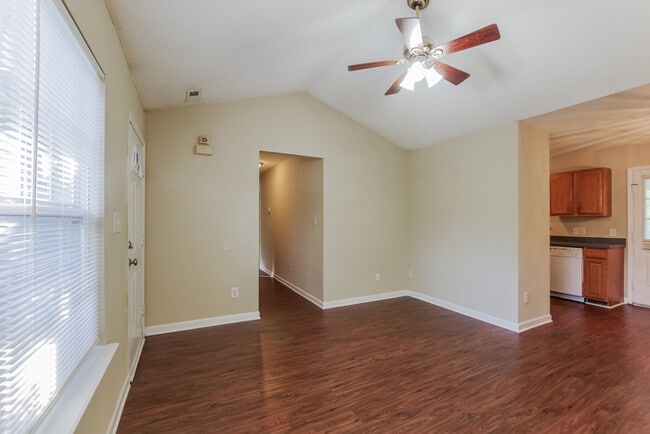 Building Photo - 6417 Rockwell Blvd