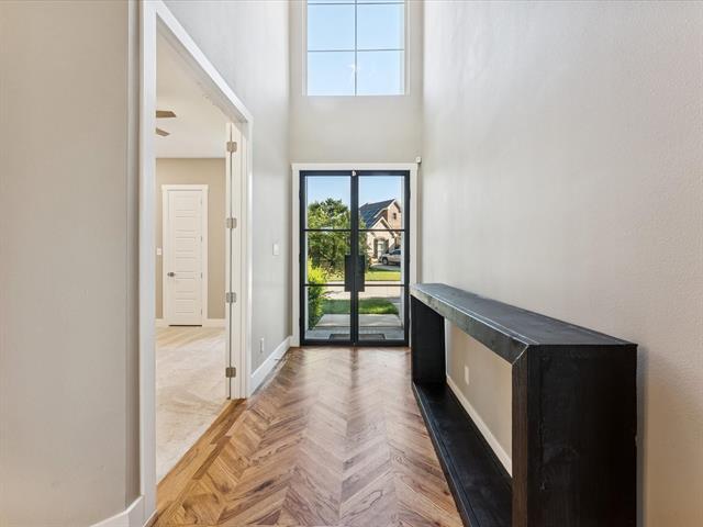 Building Photo - 914 St George Pl